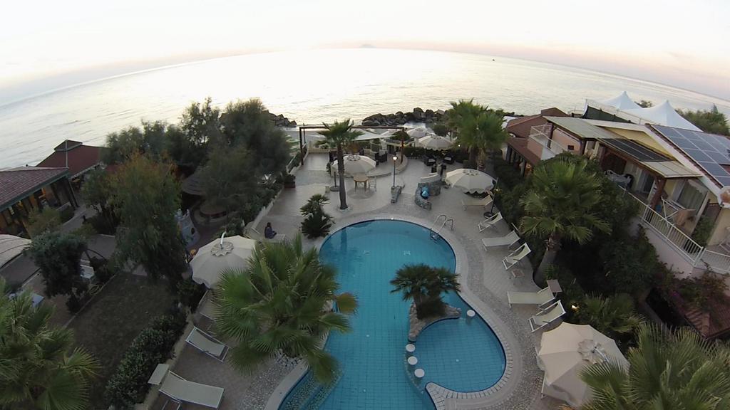 Resort Baia Del Godano &